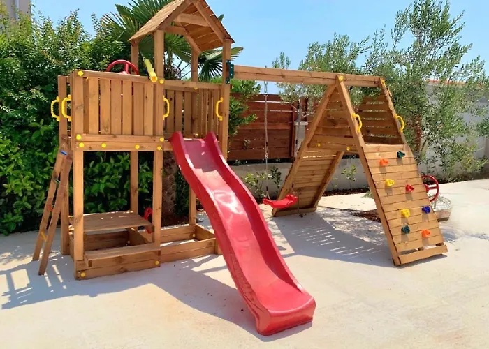 Dom wakacyjny Olive Garden Posedarje