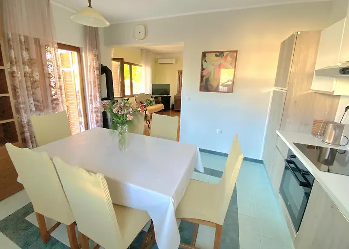 Olive Garden * Posedarje