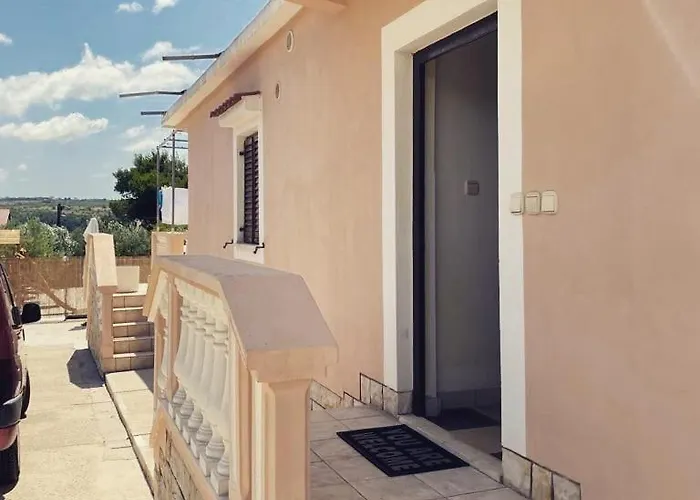 Olive Garden Vikendica Posedarje